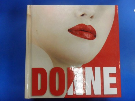 Donne. cube book