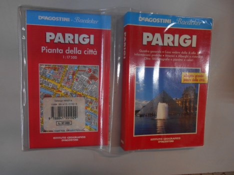 parigi guida con carta stradale baedeker